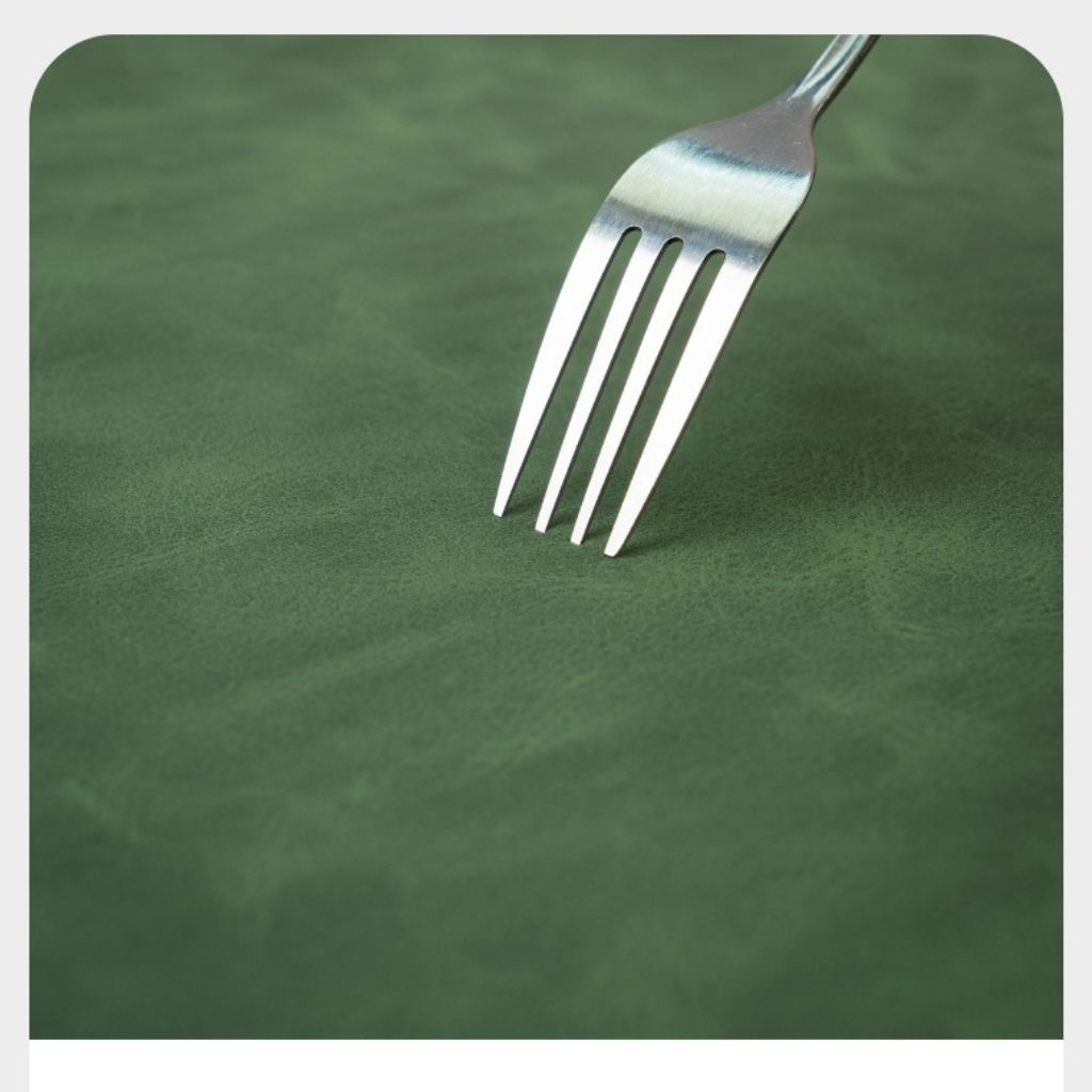 SootheForLife crazy horse style dark green desk mat scratch test demo for durable material display