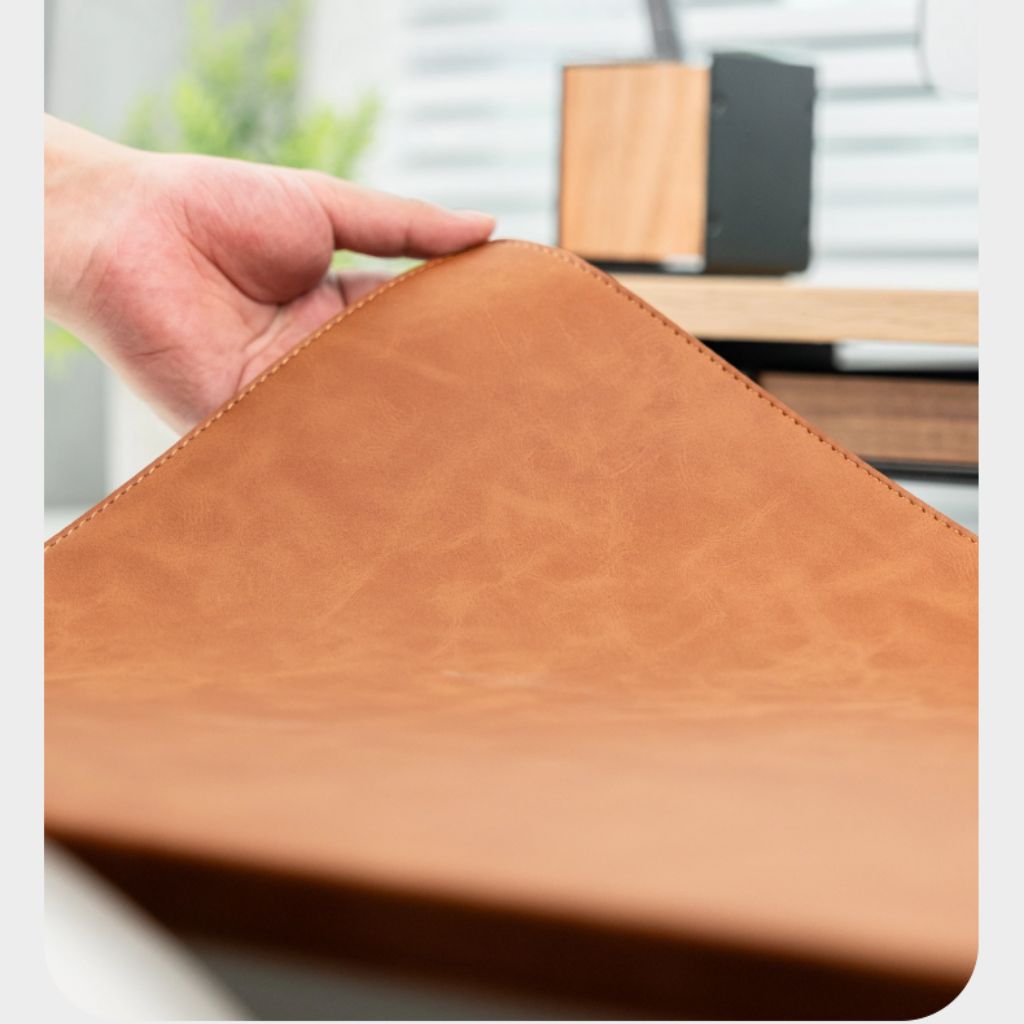 SootheForLife crazy horse style brown desk mat corner fold detail for material texture lovers